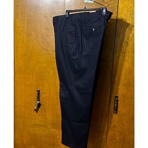 The Foundry Supply Co Big and Tall Men’s black casual dress pants Wrinkle free